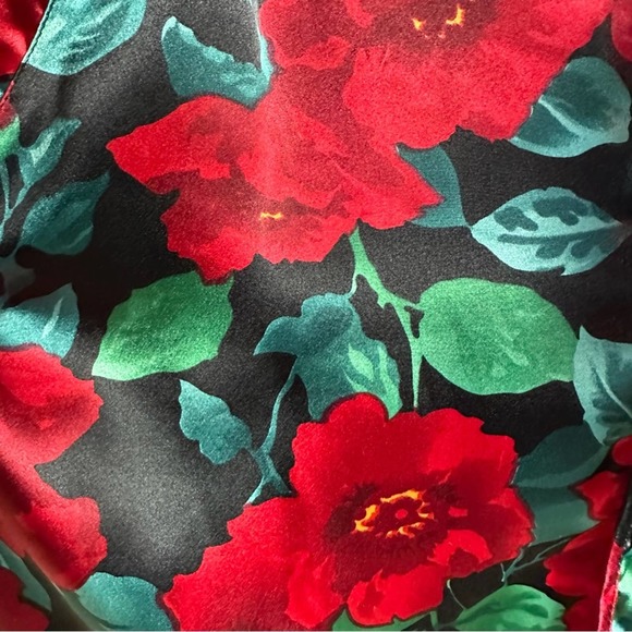 Victoria’s Secret Red Green Floral Gold Label Kimono Robe - Picture 4 of 9